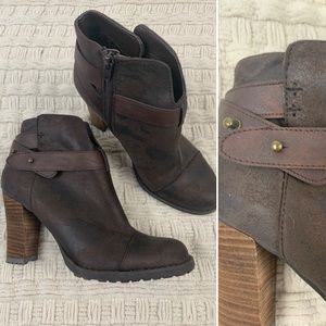 Women’s brown bootie